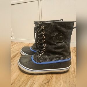 Sorel Women's Black and Blue Snow Boots
